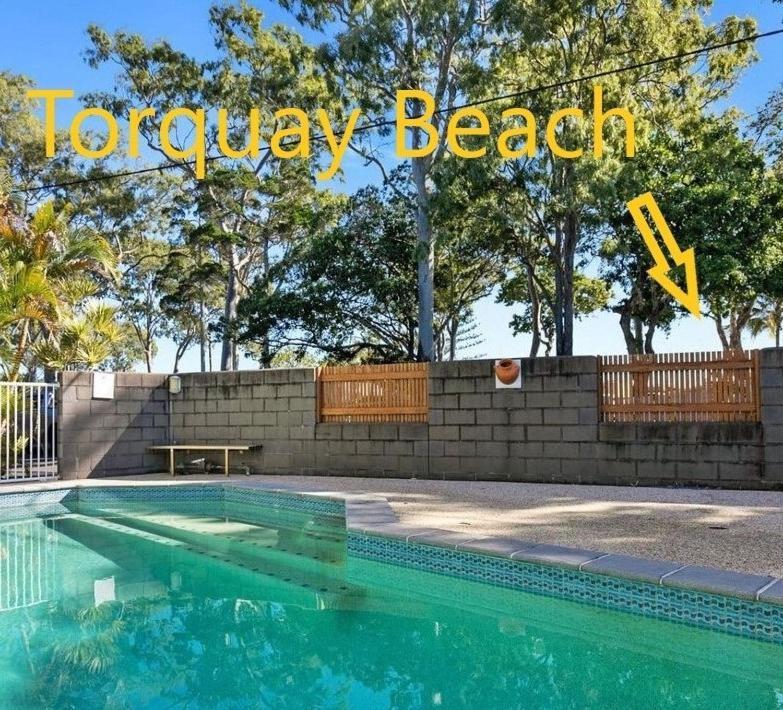 Villa Venezia Apt 3 - Spacious Hervey Bay Beachfront Apartment Екстер'єр фото